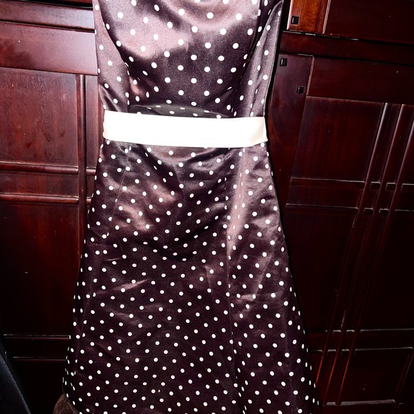 Vintage Gunne Sax Brown Polka Dot Midi strapless Dress with White silk ribbon - Picture 1 of 3